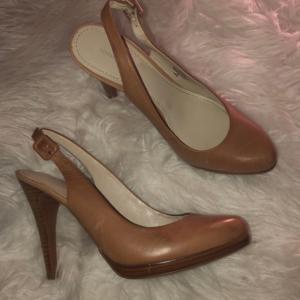 Brown/Tan leather heels